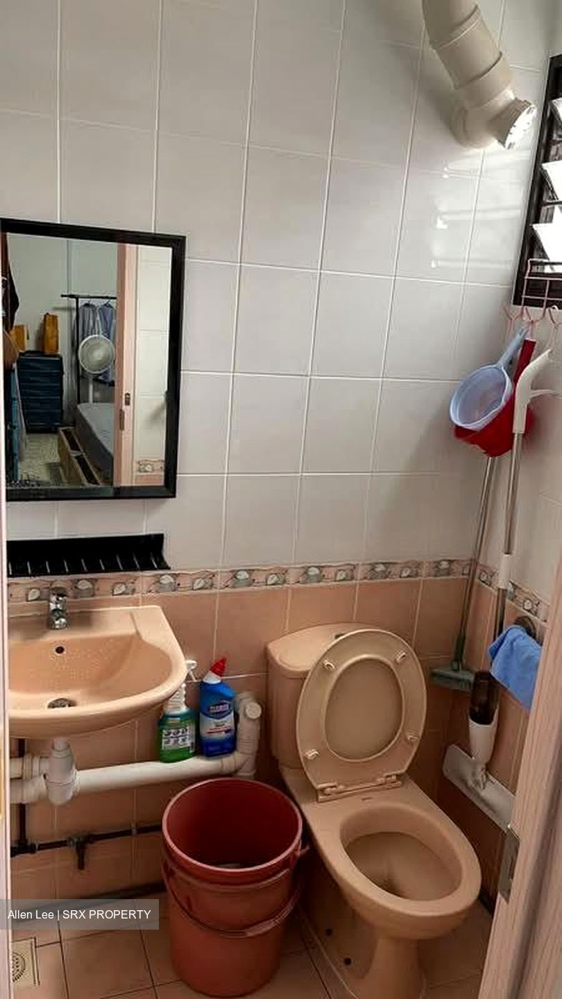 Blk 327 Clementi Avenue 5 (Clementi), HDB 4 Rooms #571833101
